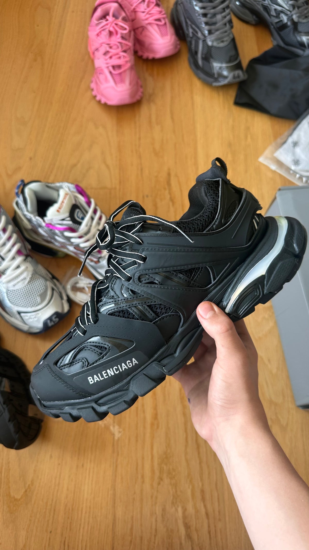 Balenciaga Track non led& with led