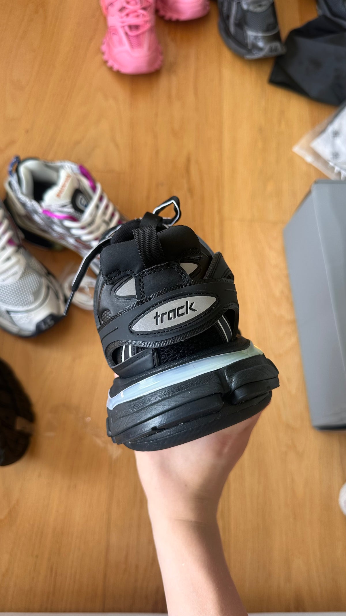 Balenciaga Track non led& with led