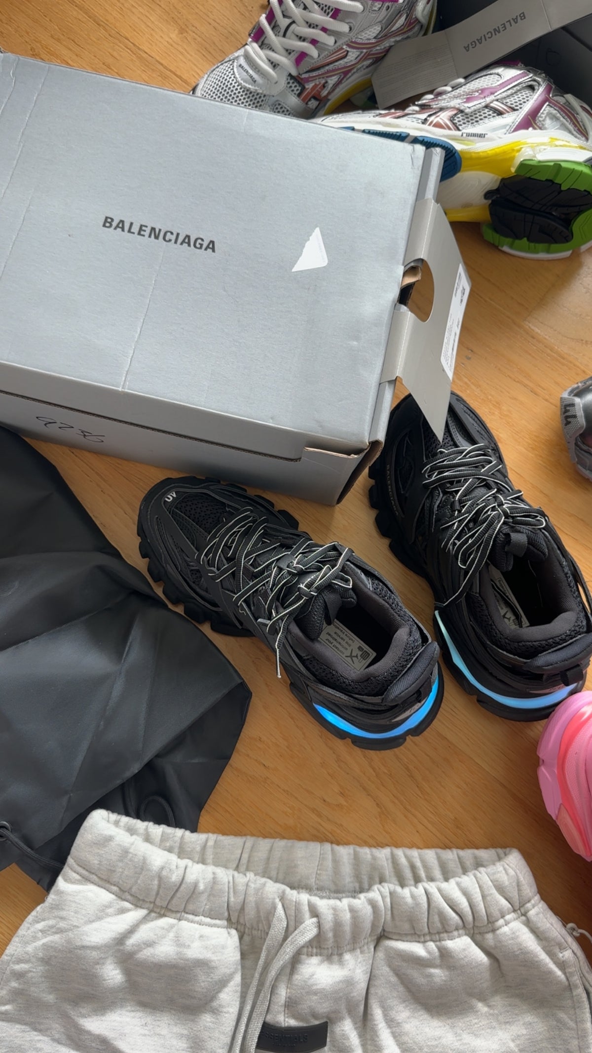 Balenciaga Track non led& with led