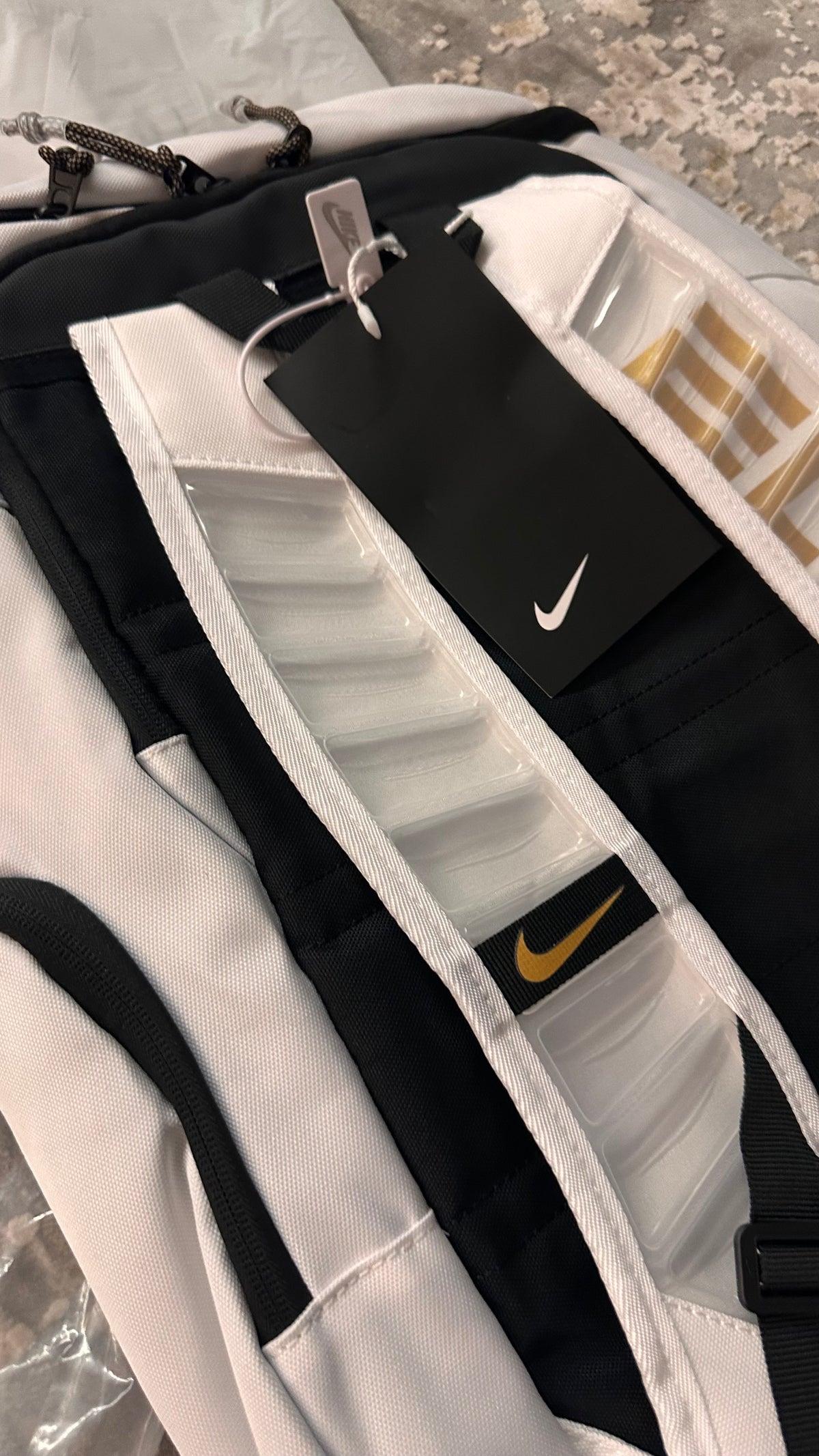 Nike Elite kuprine (Balta)