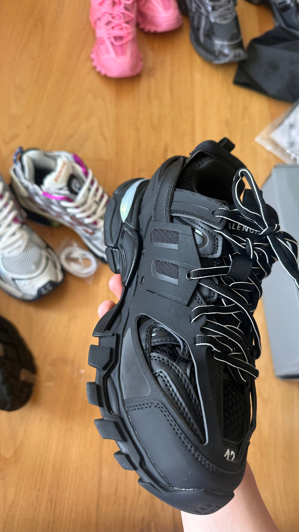 Balenciaga Track non led& with led