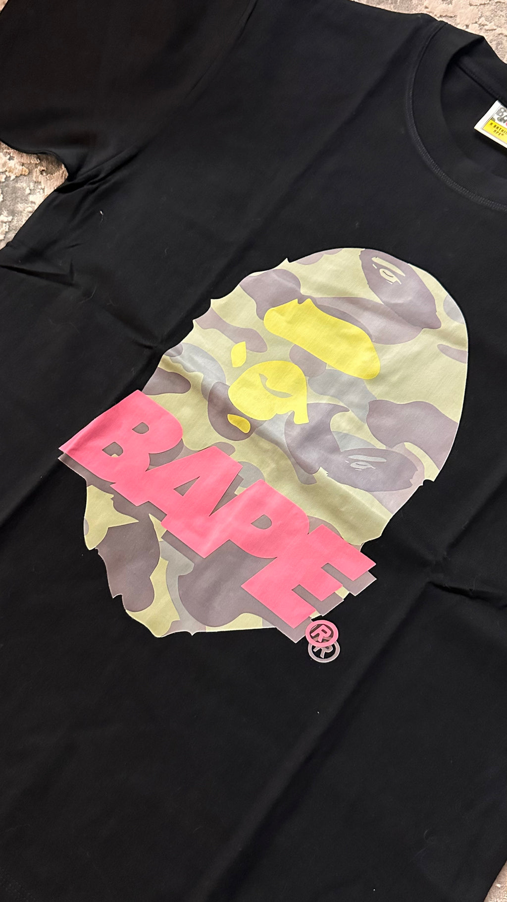Bape Juoda maike